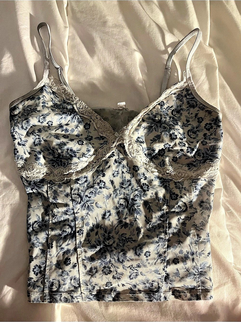 GARAGE Floral Cami in Blue & White Like New